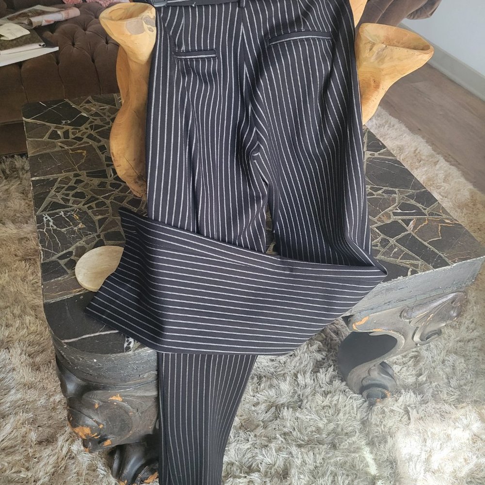 Pants - Picture 3 of 4